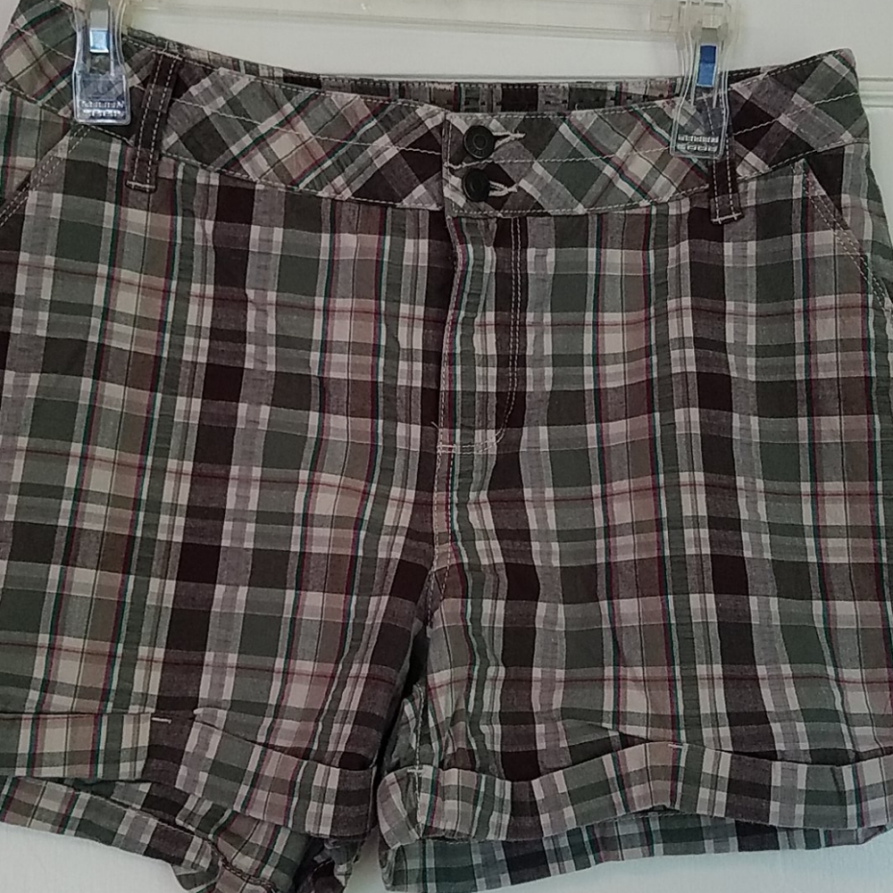 Sonoma Women's plaid shorts Size 8 - Picture 2 of 4